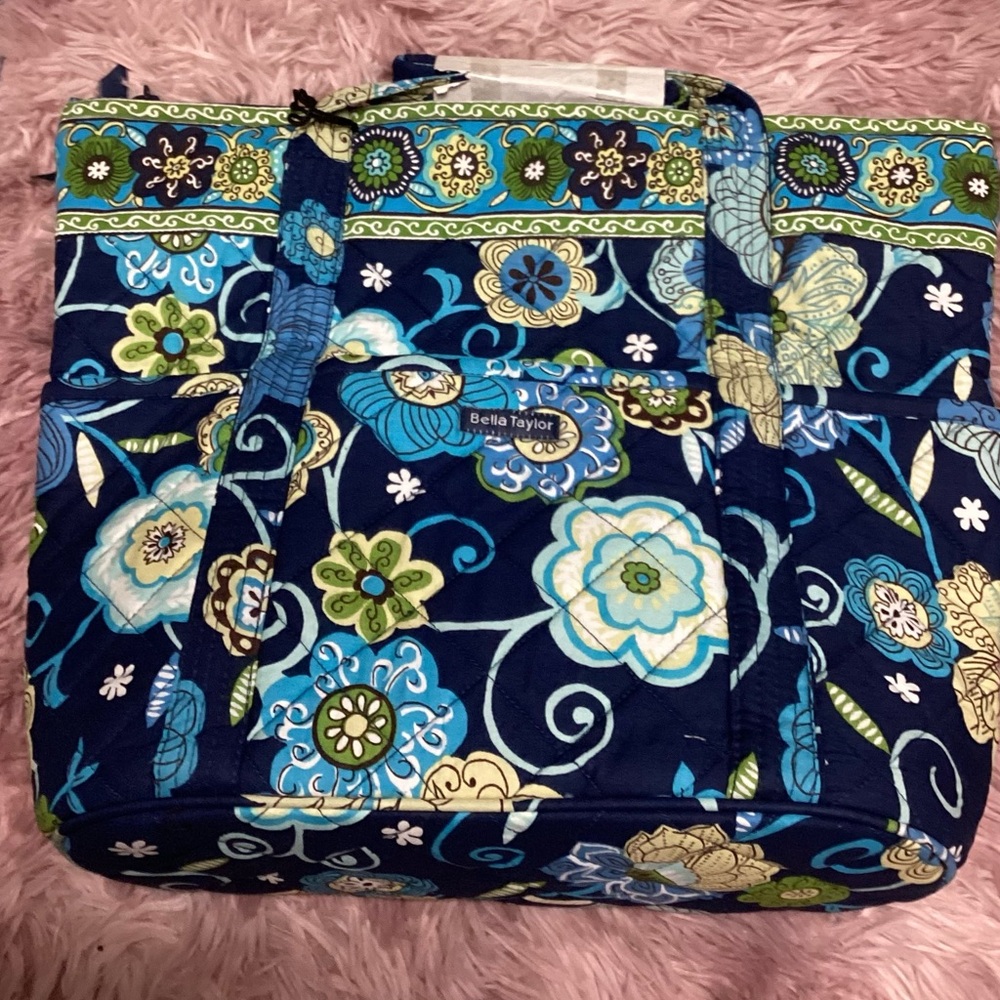 Bella Taylor Stride Bag. NWT